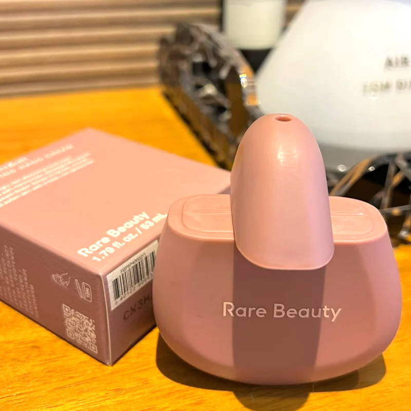 Rare Beauty New Niacinamide Ha - огляд і ціна Skincare Basic