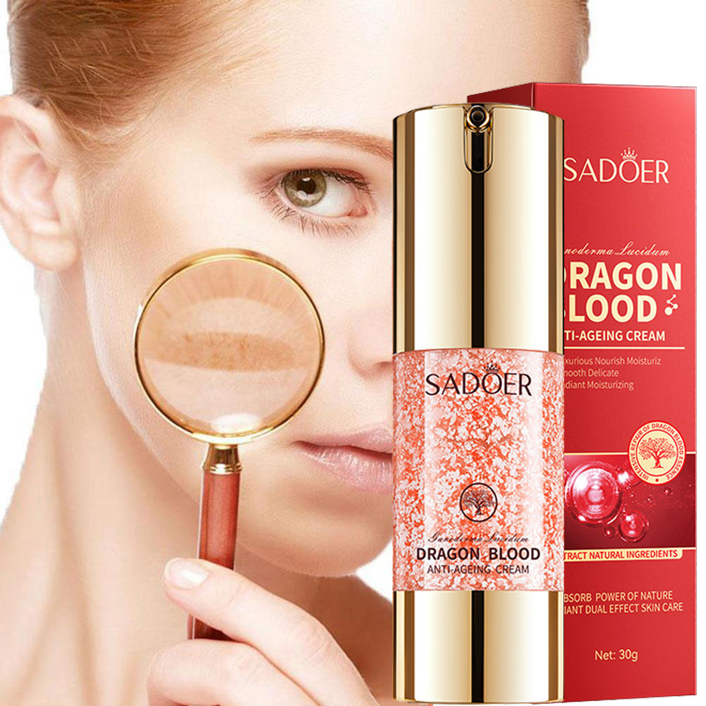 Moisturizing Face Cream Dragon - огляд і ціна Skincare Olay