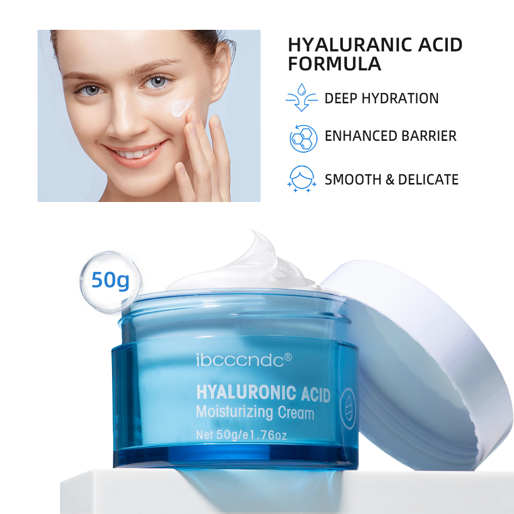 Hyaluronic Acid Hydrating Wate - огляд і ціна Skincare Olay